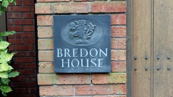 Bredon House sign (slate)
