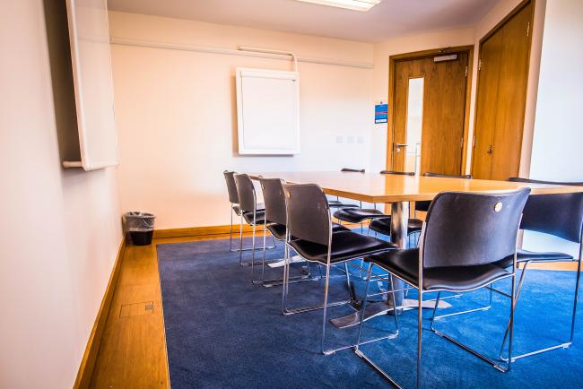 Small syndicate Room located in Chancellor's Centre perfect for meetings up to 8 people