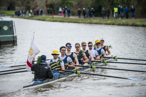 Wolfson College men's first boat (image: @dikng99)